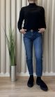 Női sötétkék egyenes szárú basic farmer nadrág 