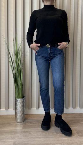 Női sötétkék egyenes szárú basic farmer nadrág 