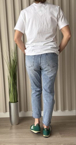 Világoskék Mom Jeans farmernadrág