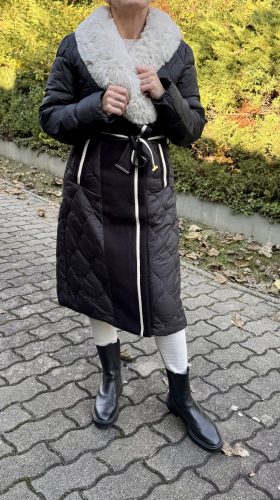Öves szörmegalléros télikabát fekete