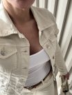 „Sandy Denim” bézs női farmerdzseki – S-2XL méretig