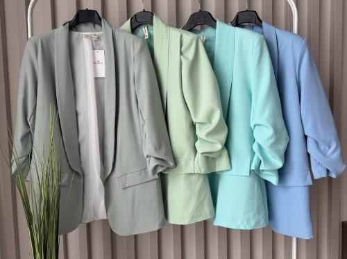„ColorPop női oversize színes blézer – lezser elegancia minden alkalomra”