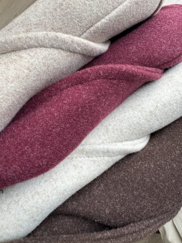  Elegáns övvel megkötős gyapjúhatású női kabát – több színben