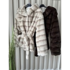   ???? Téli Luxus Műszőrme Kabát Övvel – Kapucnis, Puha Bézs / Csokoládébarna