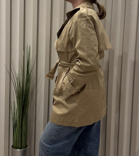 Classic Beige Trench – Rövid fazonú ballonkabát
