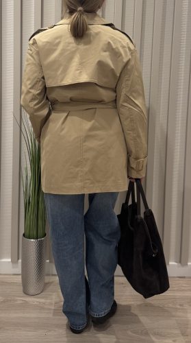Classic Beige Trench – Rövid fazonú ballonkabát