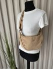 Félhold alakú crossbody válltáska