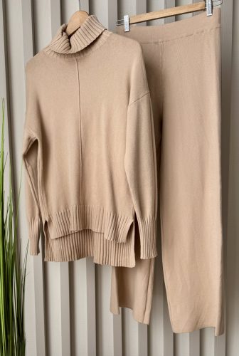 Vastag kötött melegítő szett