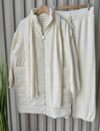 Mellényes melegítő szett+sál